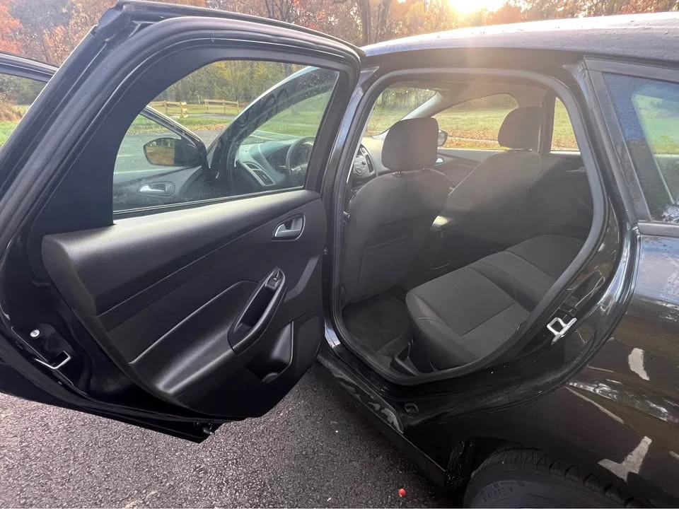 2015 Ford Focus 3rd Gen - Image 10 of 16