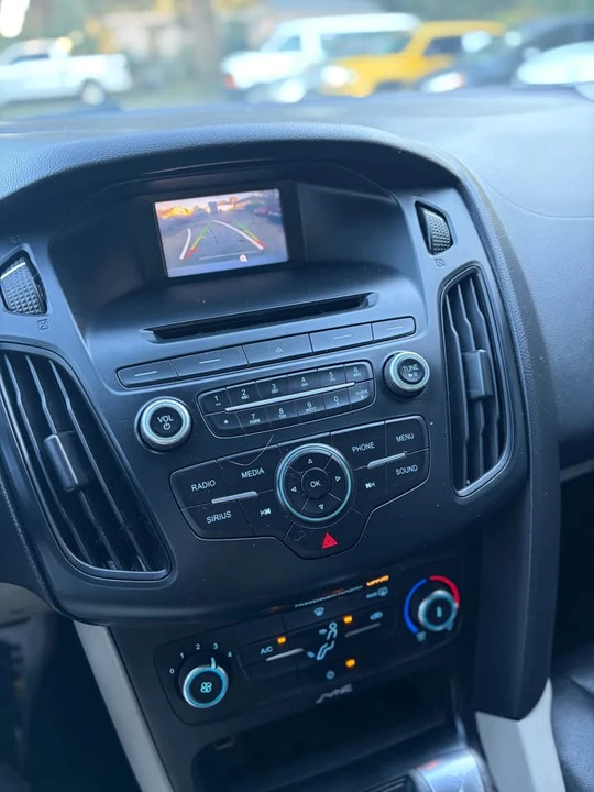 2015 Ford Focus 3rd Gen - Image 10 of 12