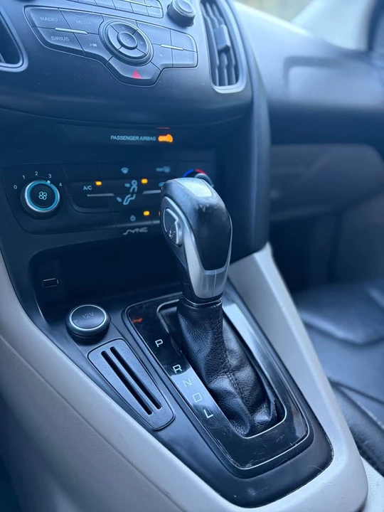 2015 Ford Focus 3rd Gen - Image 11 of 12