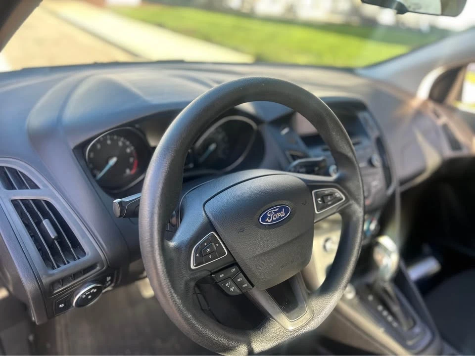 2015 Ford Focus 3rd Gen - Image 9 of 15