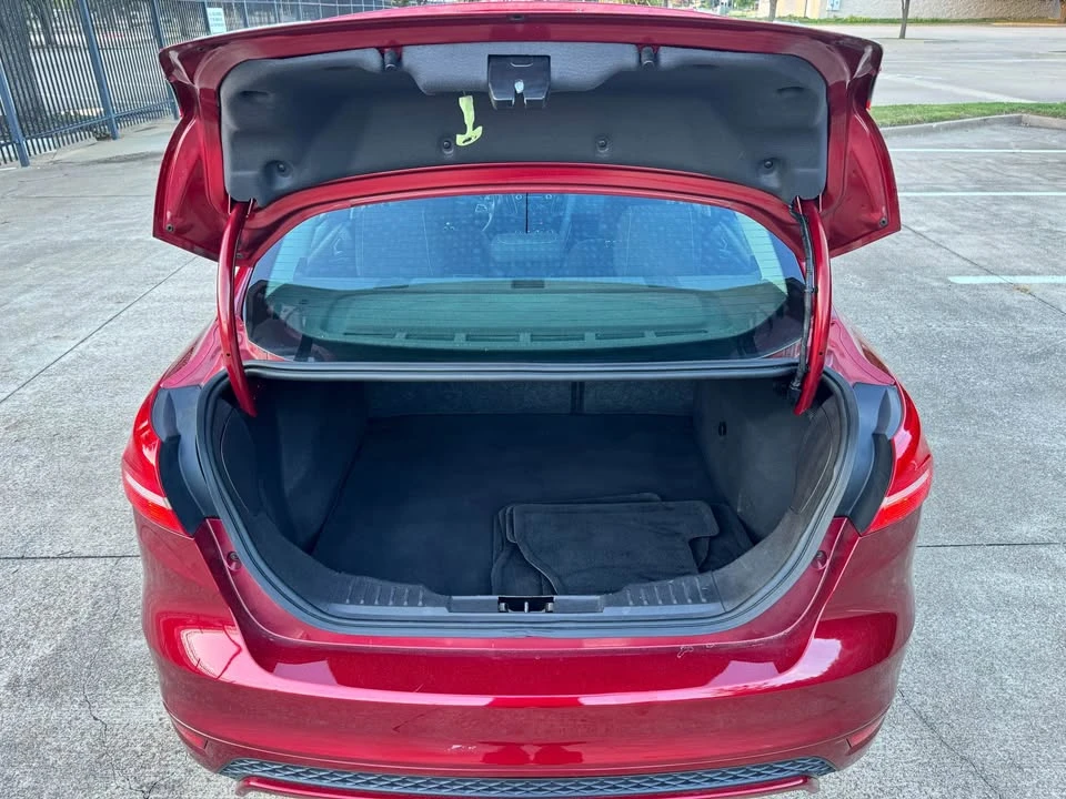2015 Ford Focus 3rd Gen - Image 15 of 18