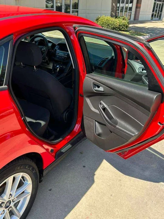 2015 Ford Focus 3rd Gen - Image 10 of 19