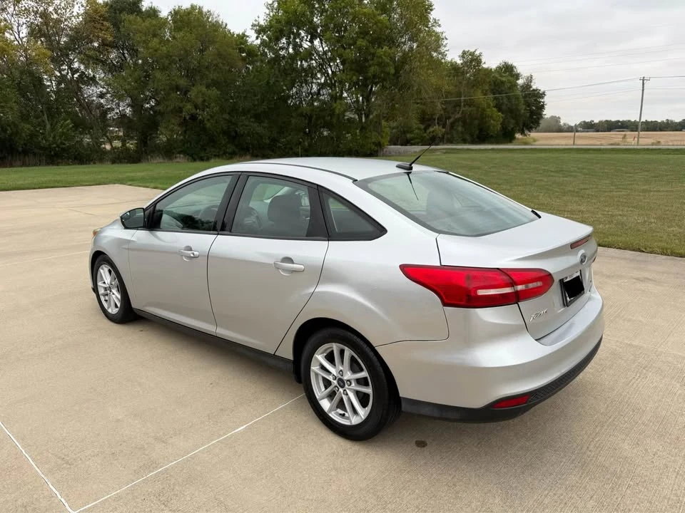 2015 Ford Focus 3rd Gen - Image 6 of 16