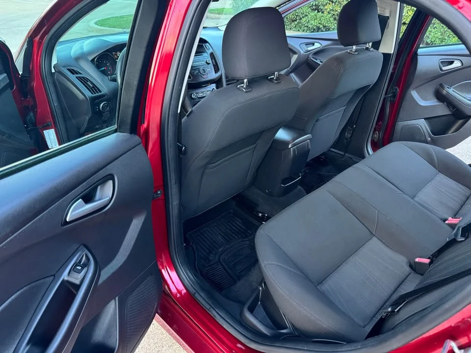 2015 Ford Focus 3rd Gen - Image 11 of 18