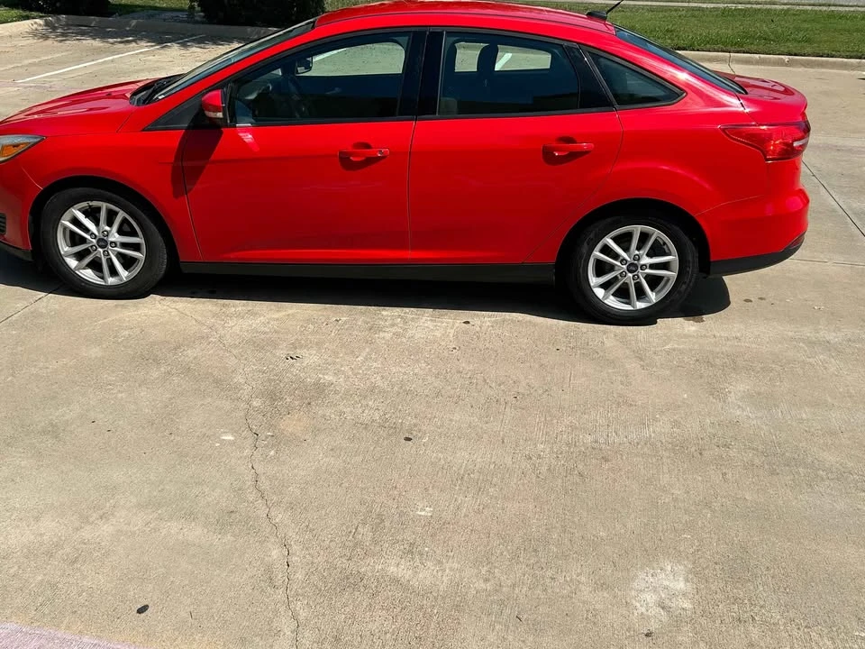 2015 Ford Focus 3rd Gen - Image 9 of 19