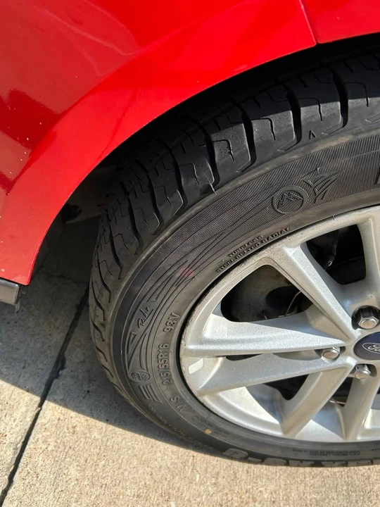 2015 Ford Focus 3rd Gen - Image 11 of 19