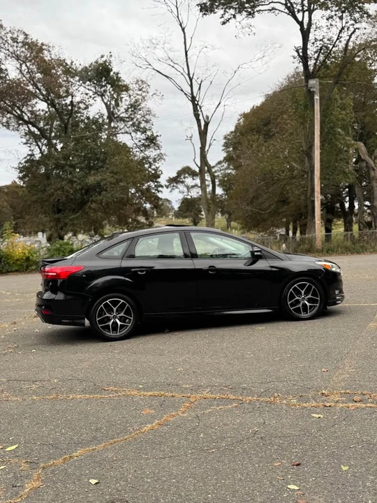2015 Ford Focus 3rd Gen - Image 3 of 16