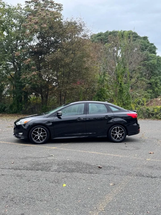 2015 Ford Focus 3rd Gen - Image 8 of 16