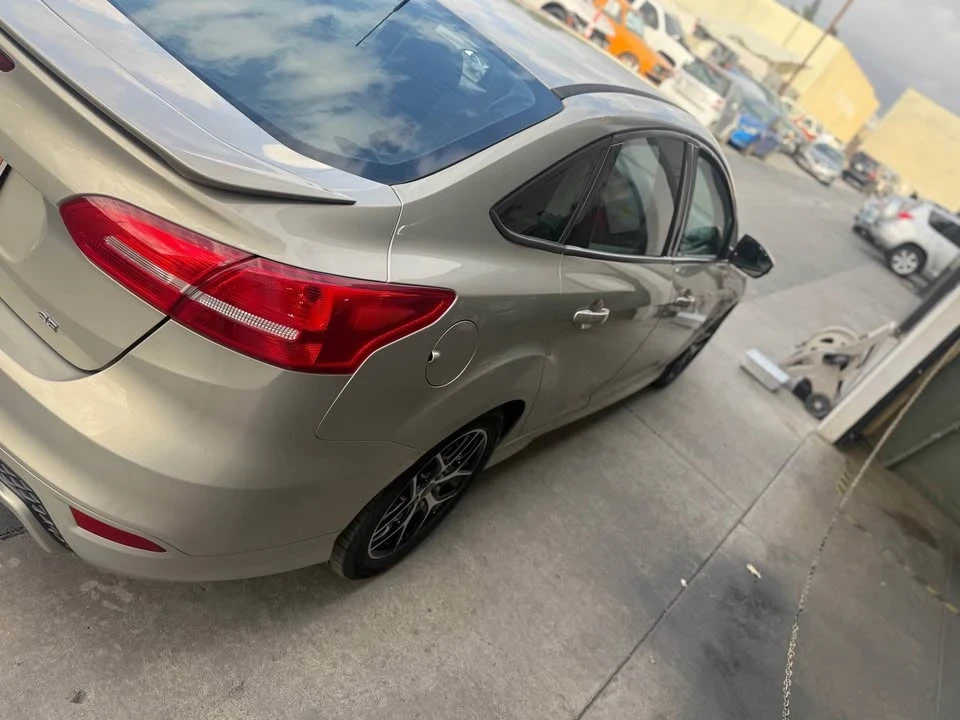2015 Ford Focus 3rd Gen - Image 4 of 12