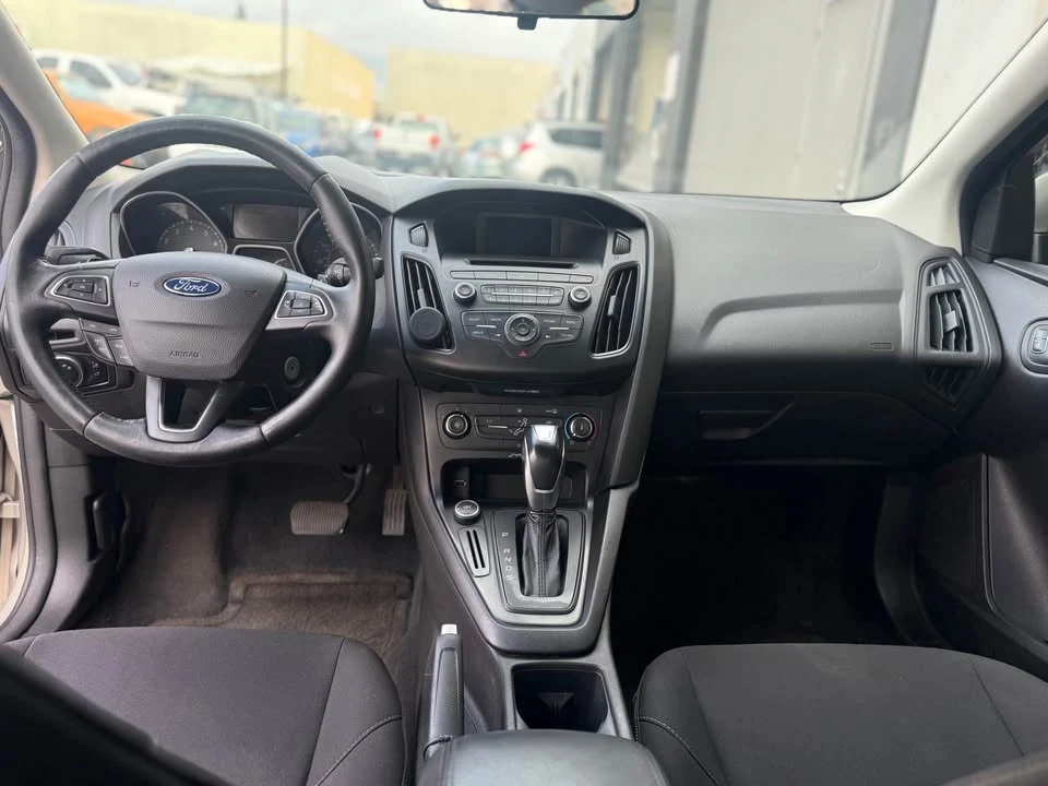 2015 Ford Focus 3rd Gen - Image 9 of 12