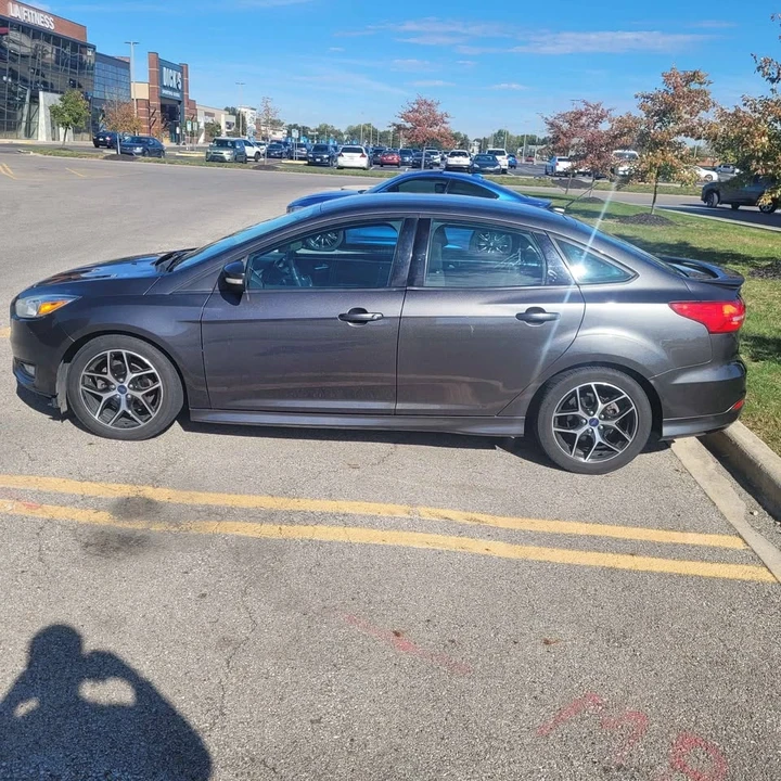 2015 Ford Focus 3rd Gen - Image 9 of 14