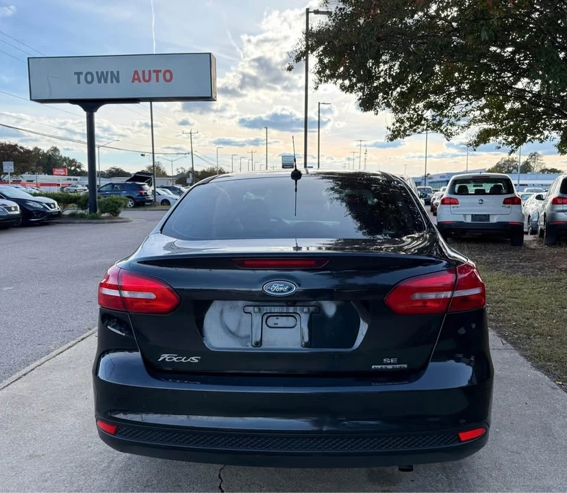 2015 Ford Focus 3rd Gen - Image 5 of 20
