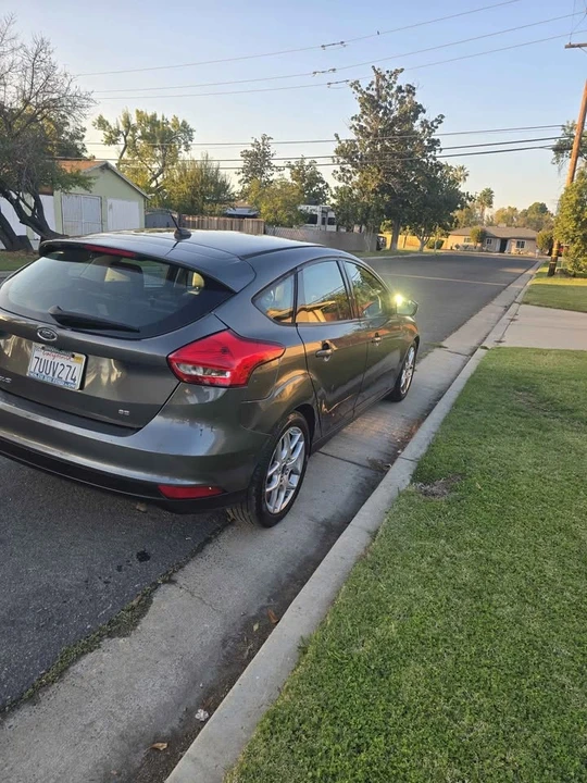 2015 Ford Focus 3rd Gen - Image 4 of 10