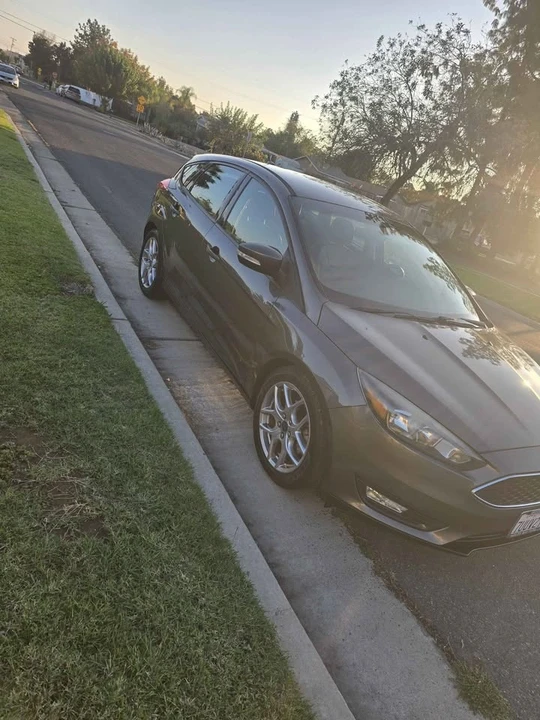 2015 Ford Focus 3rd Gen - Image 3 of 10