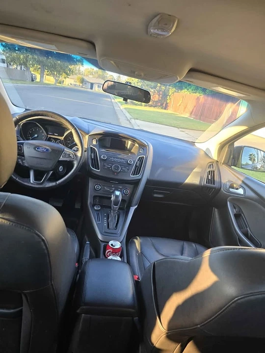 2015 Ford Focus 3rd Gen - Image 8 of 10