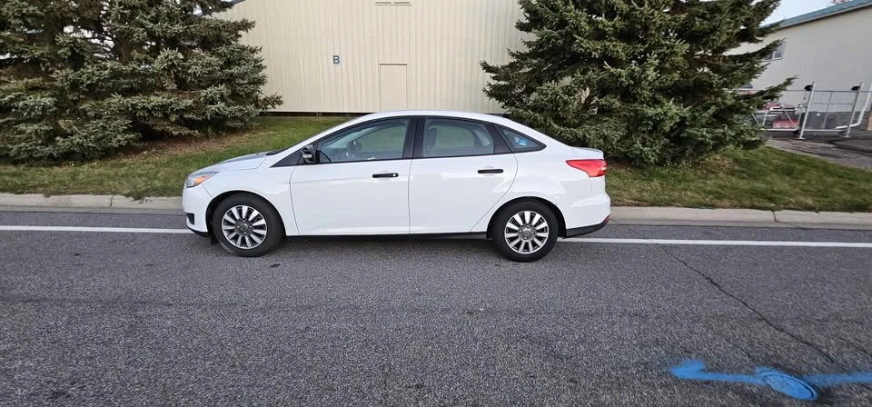 2015 Ford Focus 3rd Gen - Image 10 of 16