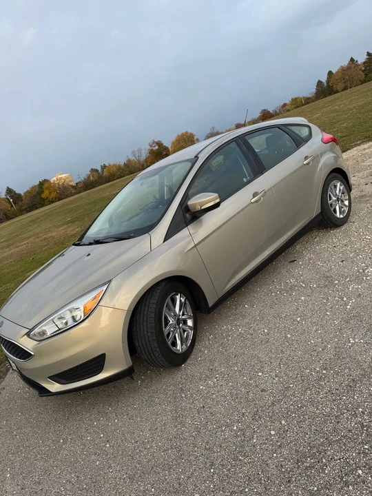 2015 Ford Focus 3rd Gen - Image 2 of 7
