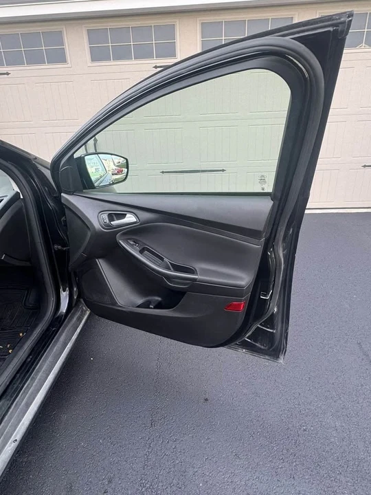 2015 Ford Focus 3rd Gen - Image 11 of 14