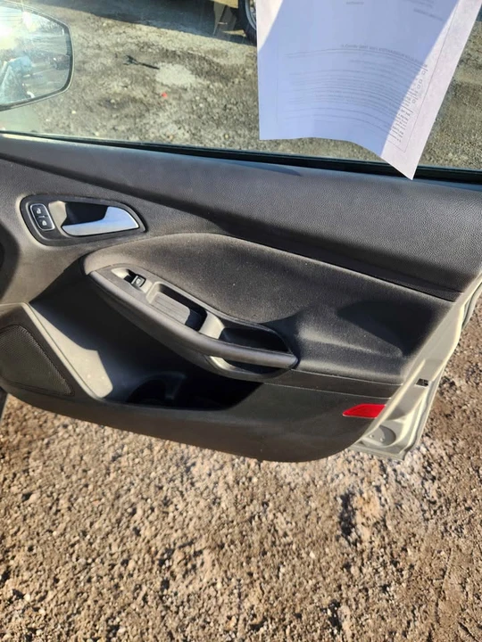 2015 Ford Focus 3rd Gen - Image 10 of 16