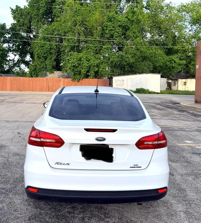 2015 Ford Focus 3rd Gen - Image 4 of 10