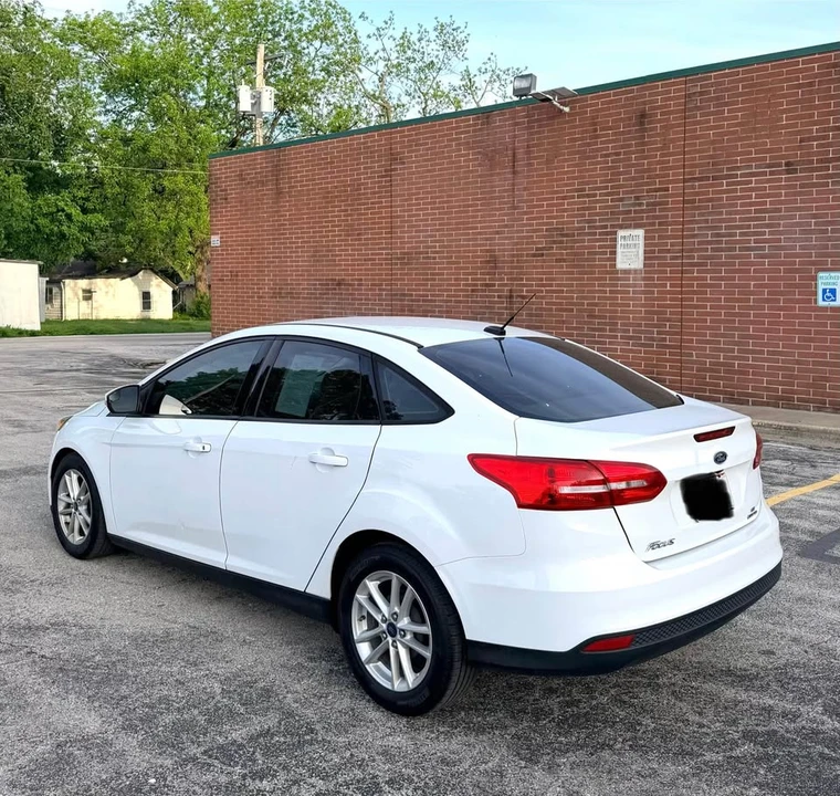 2015 Ford Focus 3rd Gen - Image 3 of 10