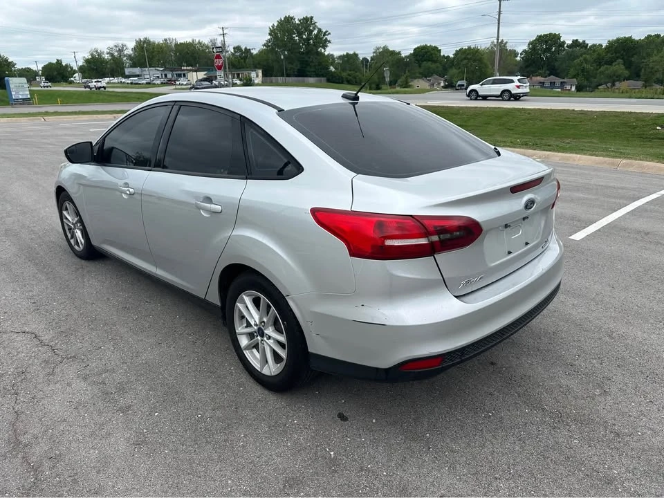 2015 Ford Focus 3rd Gen - Image 6 of 15
