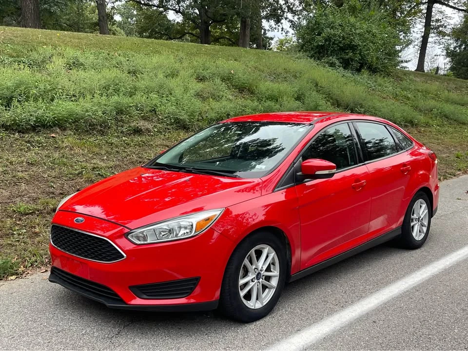 2015 Ford Focus 3rd Gen - Image 2 of 15
