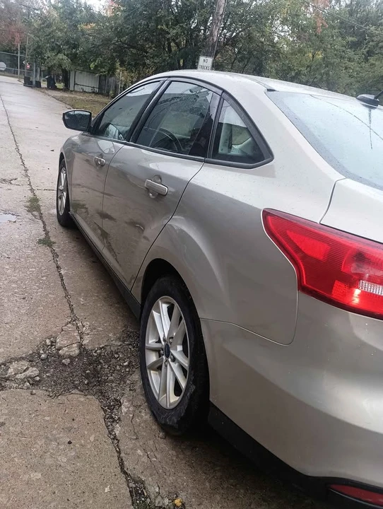 2015 Ford Focus 3rd Gen - Image 3 of 7