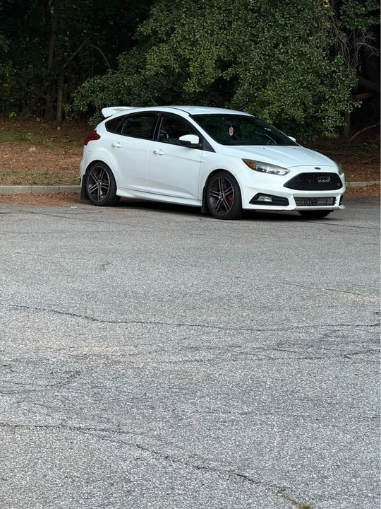 2015 Ford Focus ST 3rd Gen - Image 3 of 11