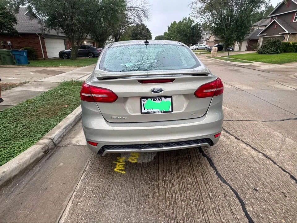 2015 Ford Focus 3rd Gen - Image 2 of 3
