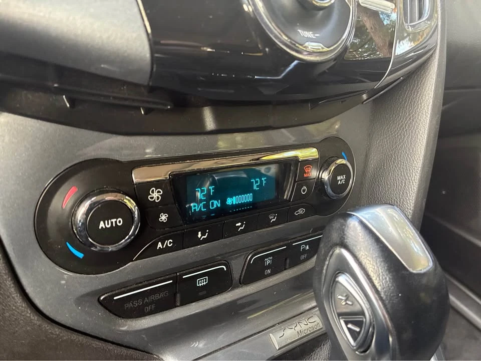 2015 Ford Focus 3rd Gen - Image 17 of 19