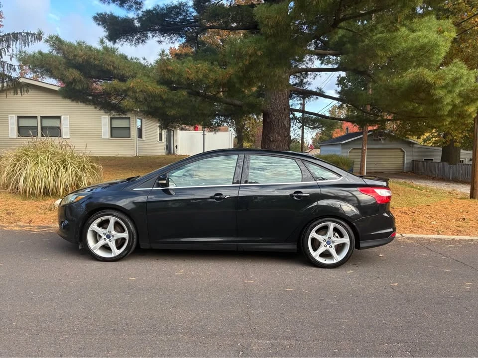 2015 Ford Focus 3rd Gen - Image 2 of 19