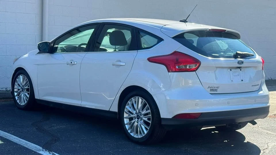 2015 Ford Focus 3rd Gen - Image 5 of 19