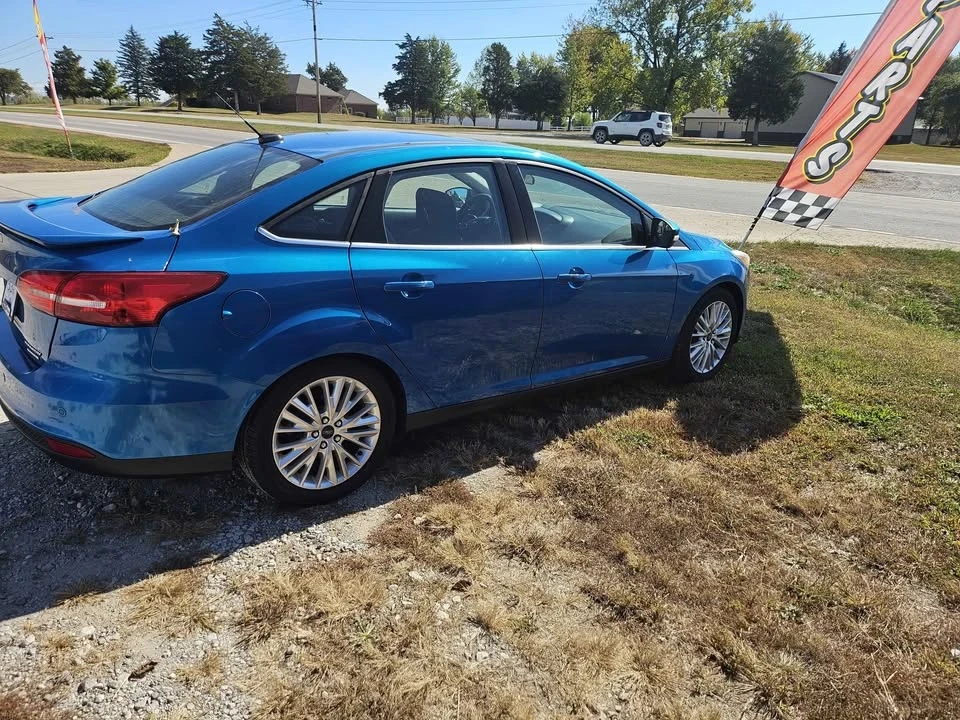 2015 Ford Focus 3rd Gen - Image 2 of 8