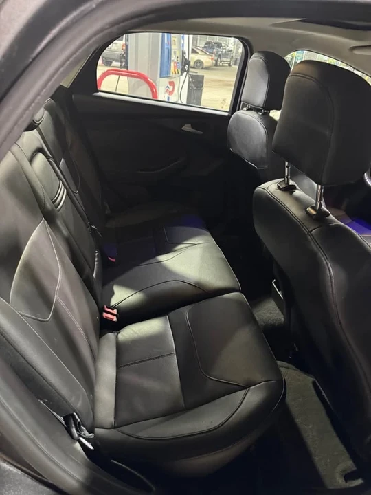 2015 Ford Focus 3rd Gen - Image 8 of 13