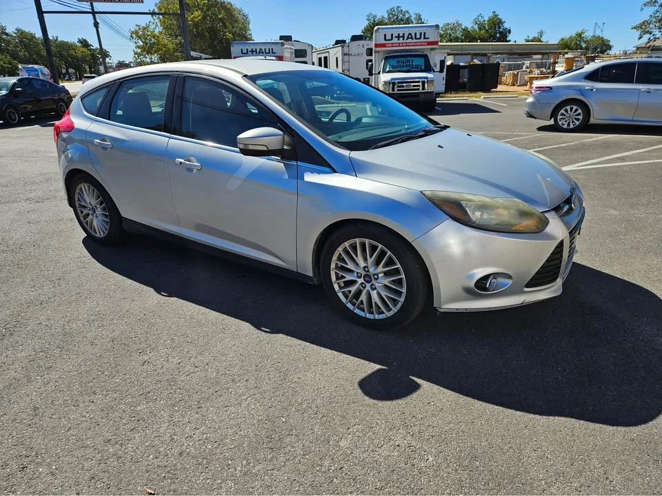 2015 Ford Focus 3rd Gen - Image 2 of 7