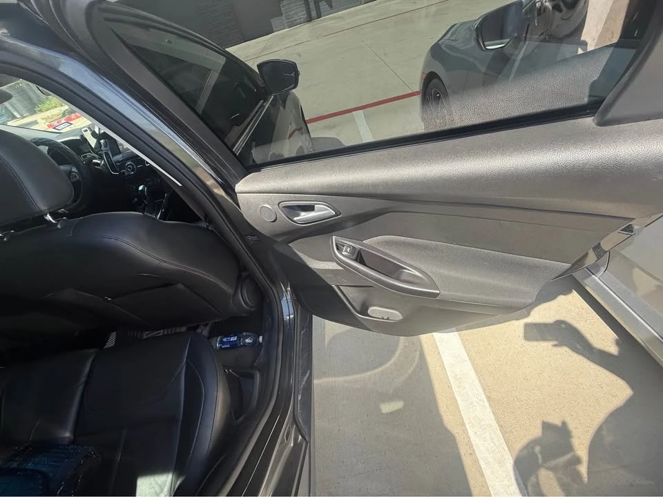 2015 Ford Focus 3rd Gen - Image 6 of 9