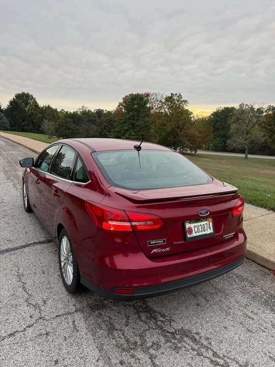 2015 Ford Focus 3rd Gen - Image 2 of 4
