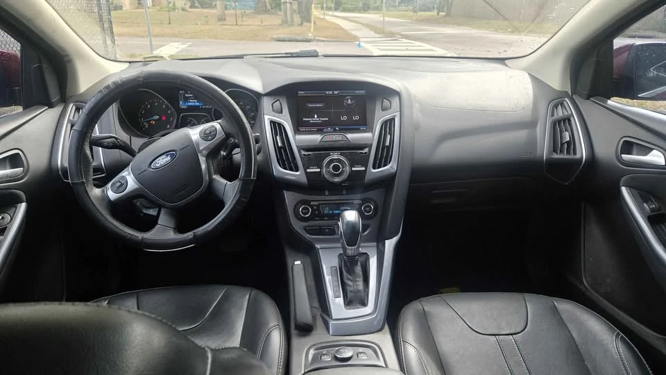 2015 Ford Focus 3rd Gen - Image 2 of 9