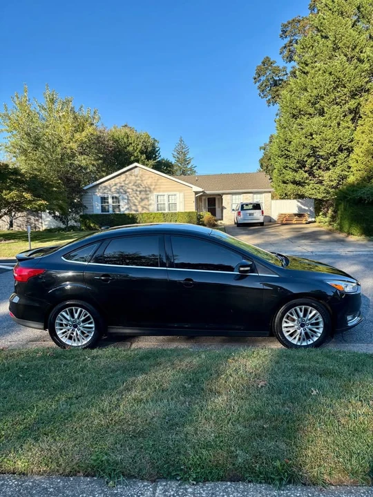 2015 Ford Focus 3rd Gen - Image 6 of 11