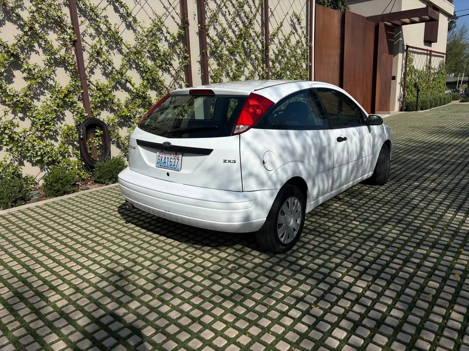 2015 Ford Focus 3rd Gen - Image 4 of 17