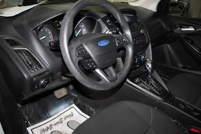 2015 Ford Focus 3rd Gen - Image 10 of 19