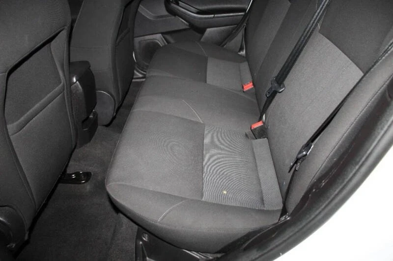 2015 Ford Focus 3rd Gen - Image 16 of 19