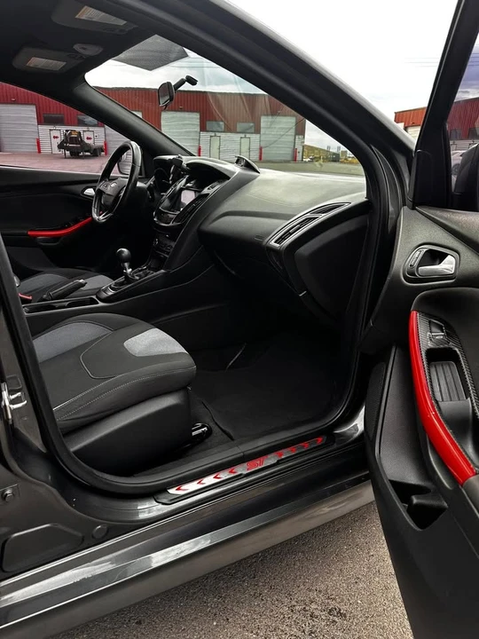 2015 Ford Focus ST 3rd Gen - Image 17 of 20