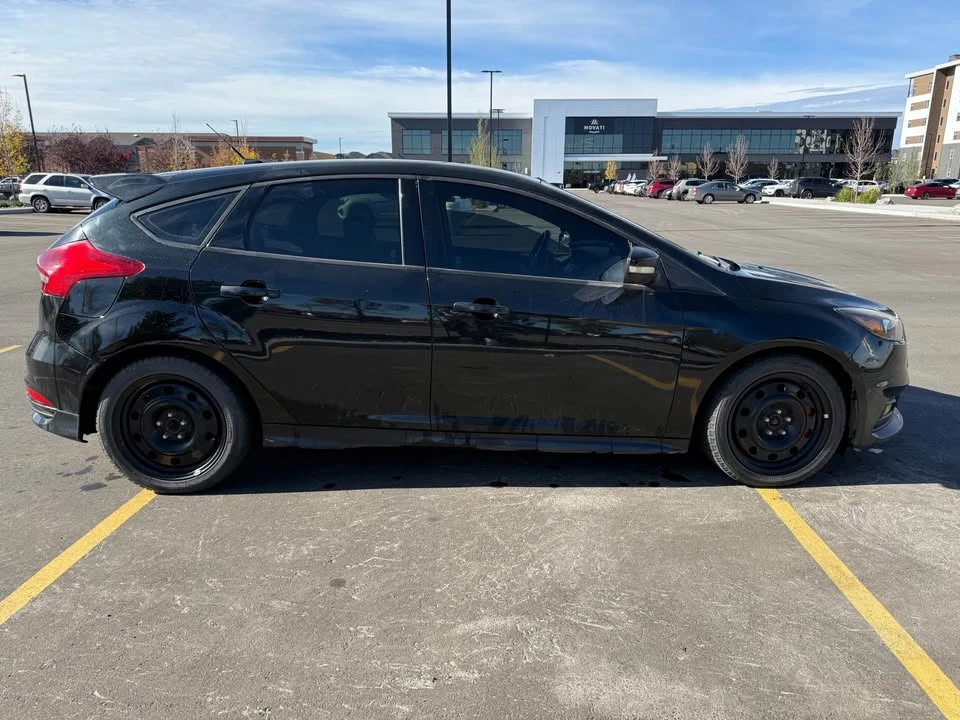 2015 Ford Focus 3rd Gen - Image 4 of 10