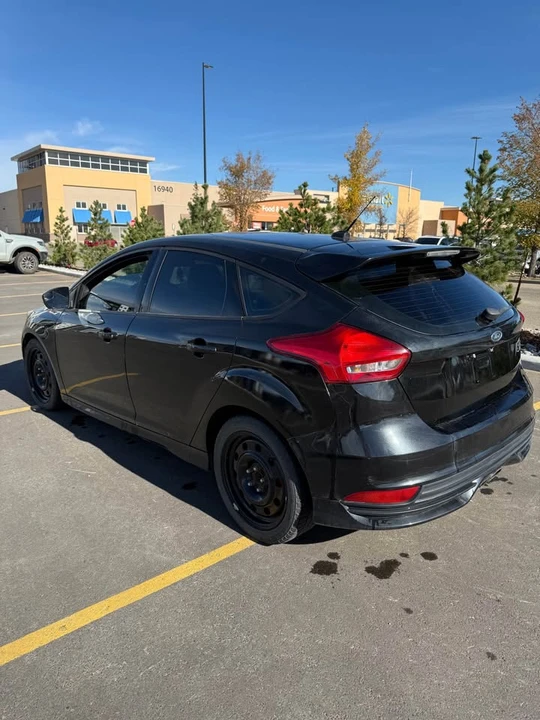2015 Ford Focus 3rd Gen - Image 5 of 10