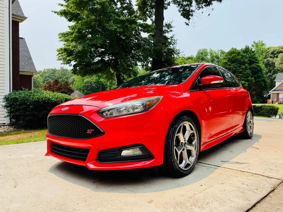 2015 Ford Focus 3rd Gen - Image 2 of 15