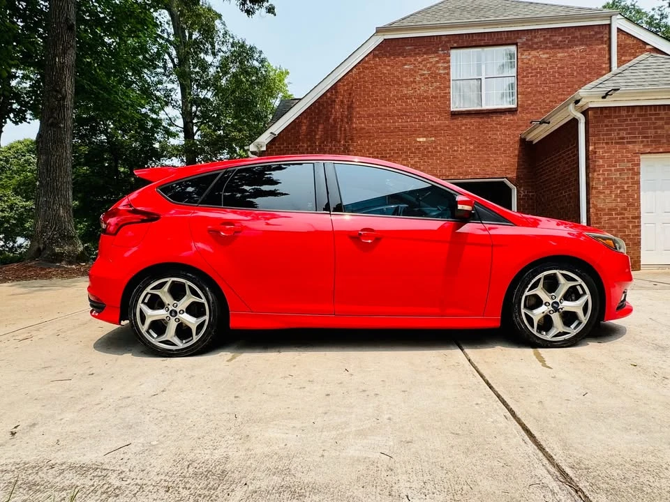 2015 Ford Focus 3rd Gen - Image 9 of 15