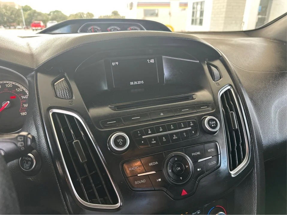 2015 Ford Focus 3rd Gen - Image 12 of 19