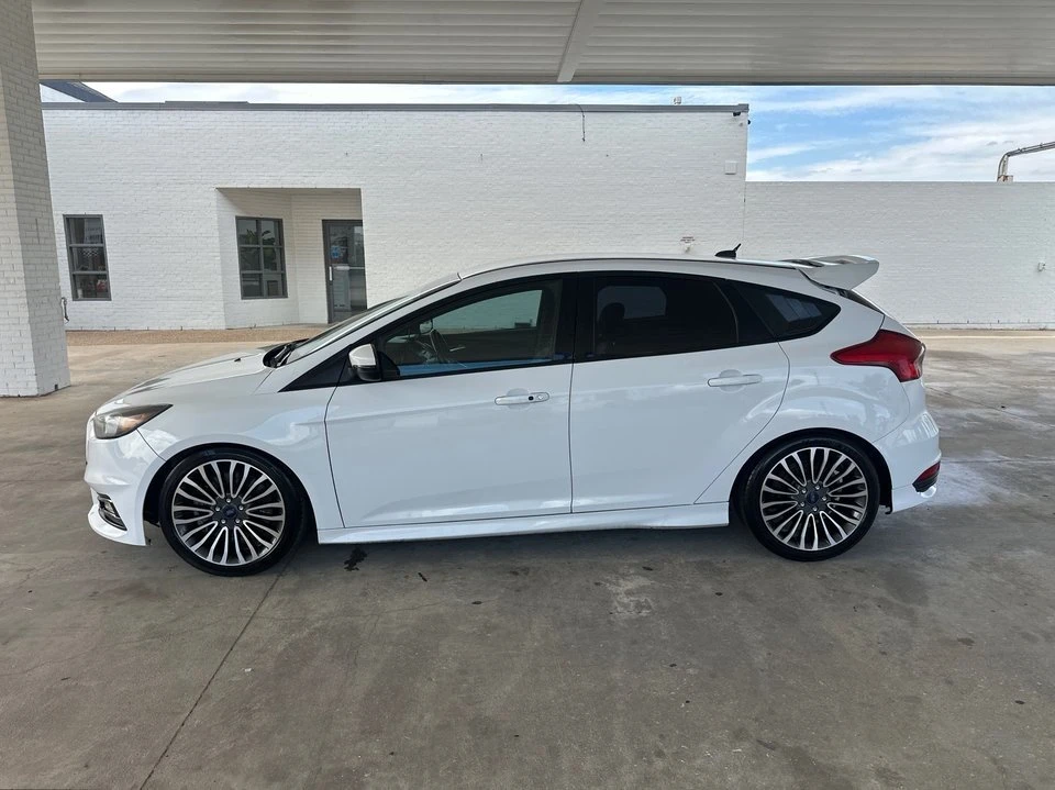 2015 Ford Focus 3rd Gen - Image 8 of 19